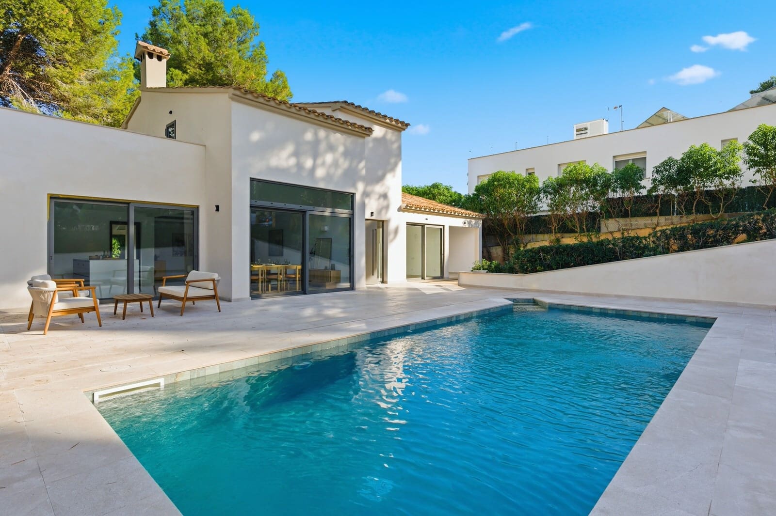 4 slaapkamer Villa te koop in Santa Ponsa met zwembad garage - € 2.950.000 (Ref: 9552387)