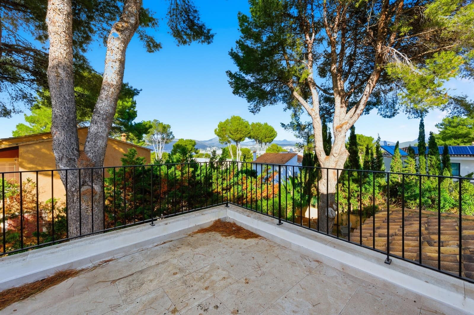4 slaapkamer Villa te koop in Santa Ponsa met zwembad garage - € 2.950.000 (Ref: 9552387)