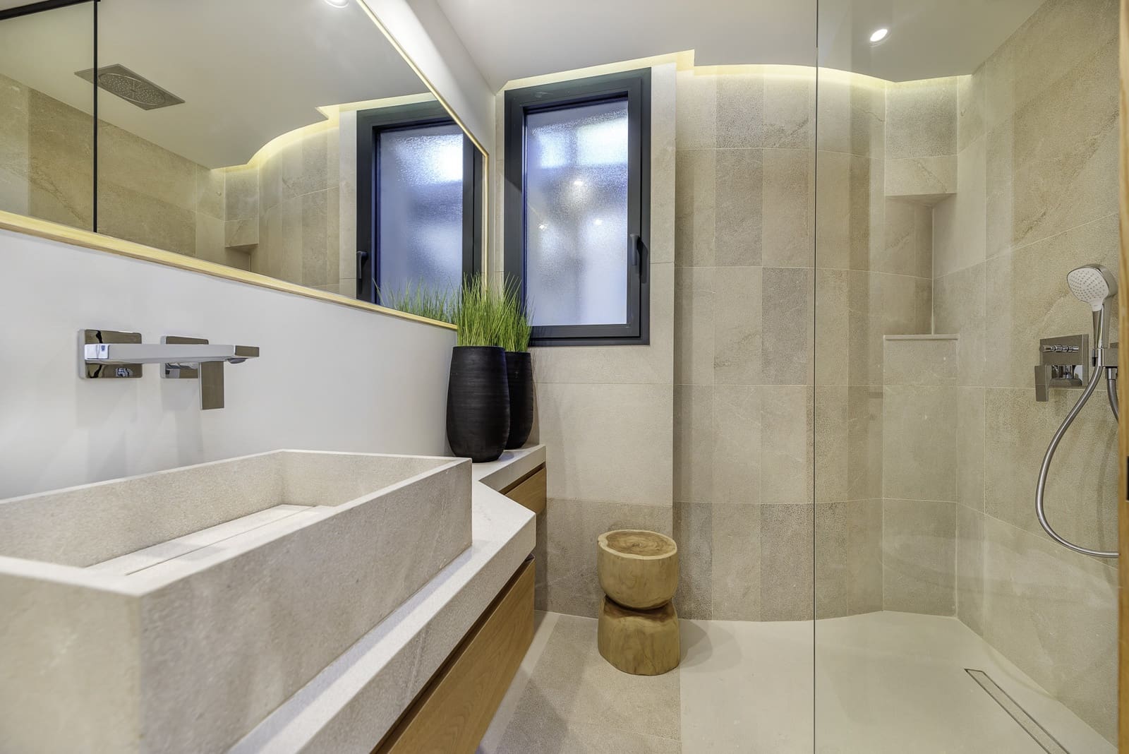 4 Zimmer Wohnung zu verkaufen in Santa Ponsa mit Pool Garage - 1.563.800 € (Ref: 9552391)