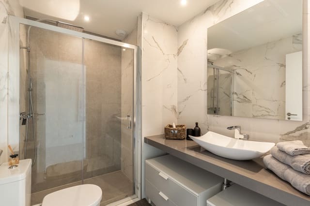 Ático de 3 habitaciones en Santa Ponsa, Calvià en venta con piscina garaje - 1.690.000 € (Ref: 9552667)