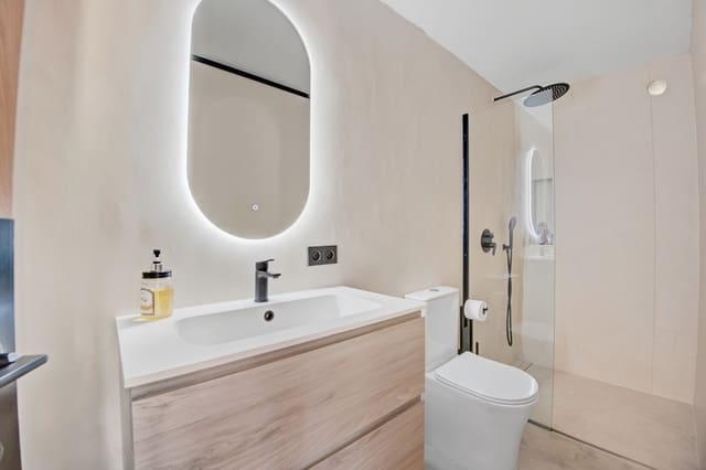 6 bedroom Townhouse for sale in Peguera / Paguera, Calvià with pool garage - € 3,500,000 (Ref: 9596765)