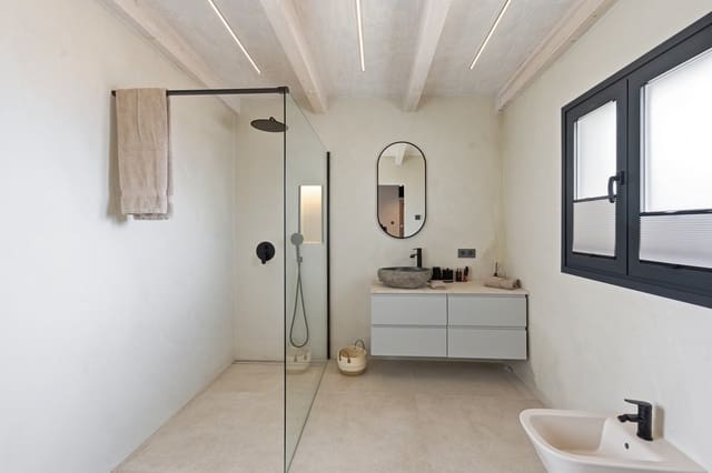 6 bedroom Townhouse for sale in Peguera / Paguera, Calvià with pool garage - € 3,500,000 (Ref: 9596765)