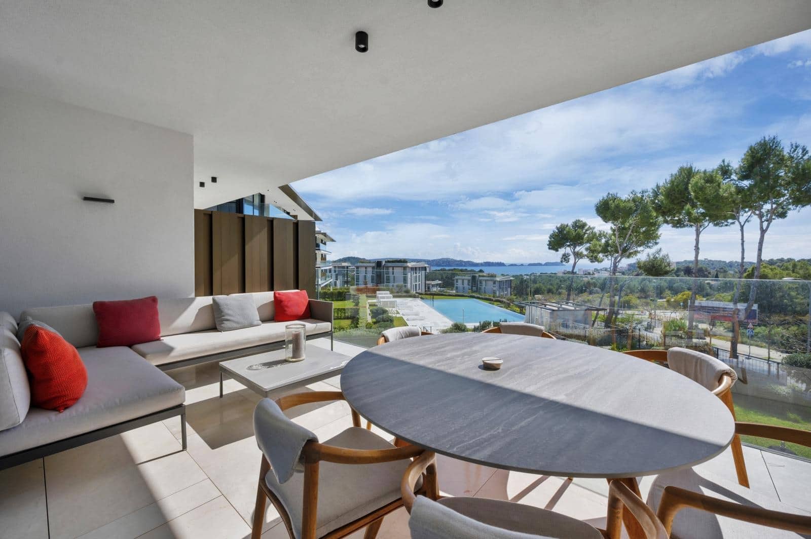 3 chambre Appartement à vendre à Peguera / Paguera avec piscine garage - 2 350 000 € (Ref: 9714121)