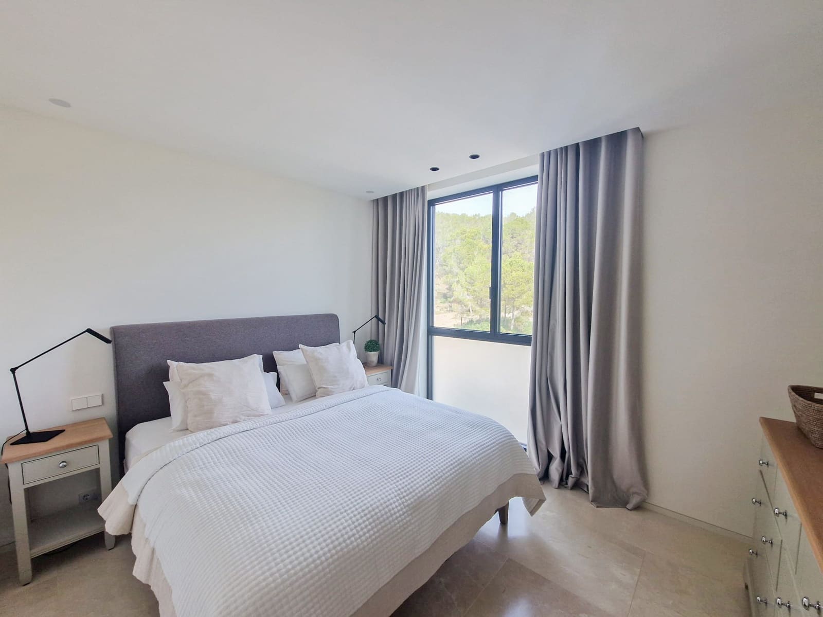 3 chambre Appartement à vendre à Peguera / Paguera avec piscine garage - 2 350 000 € (Ref: 9714121)