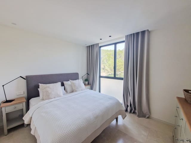 3 chambre Appartement à vendre à Peguera / Paguera, Calvià avec piscine garage - 2 350 000 € (Ref: 9714121)