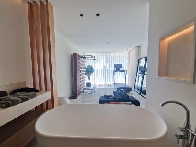 3 chambre Appartement à vendre à Peguera / Paguera, Calvià avec piscine garage - 2 350 000 € (Ref: 9714121)