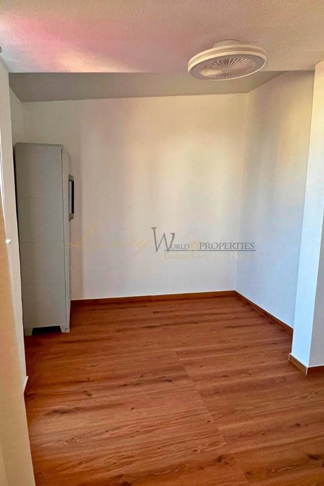 3 slaapkamer Flat te koop in Parque de la Reina met zwembad garage - € 365.000 (Ref: 10016758)
