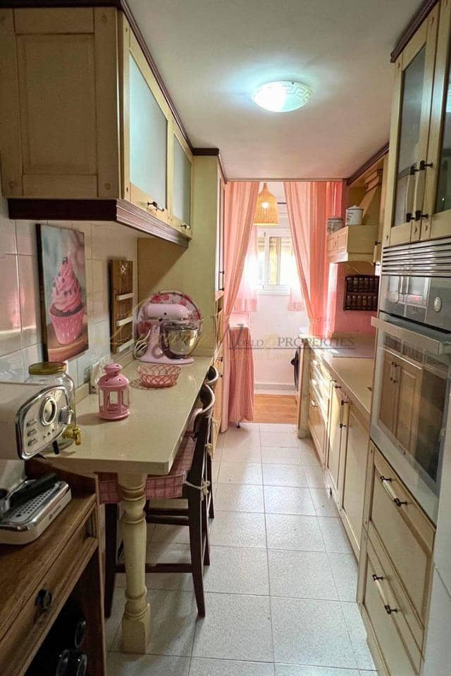 3 slaapkamer Flat te koop in Parque de la Reina met zwembad garage - € 365.000 (Ref: 10016758)