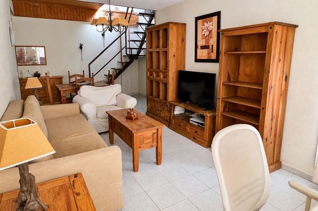 3 slaapkamer Flat te koop in Parque de la Reina, Arona met zwembad garage - € 365.000 (Ref: 10016758)