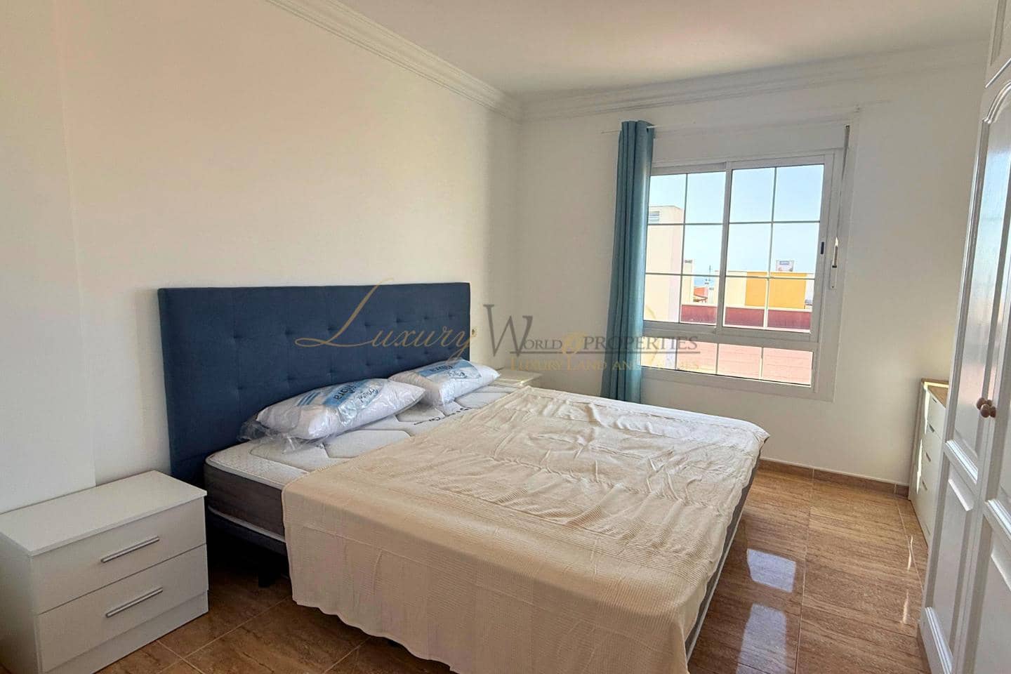 4 sovrum Villa till salu i Llano del Camello med garage - 449 000 € (Ref: 10029730)