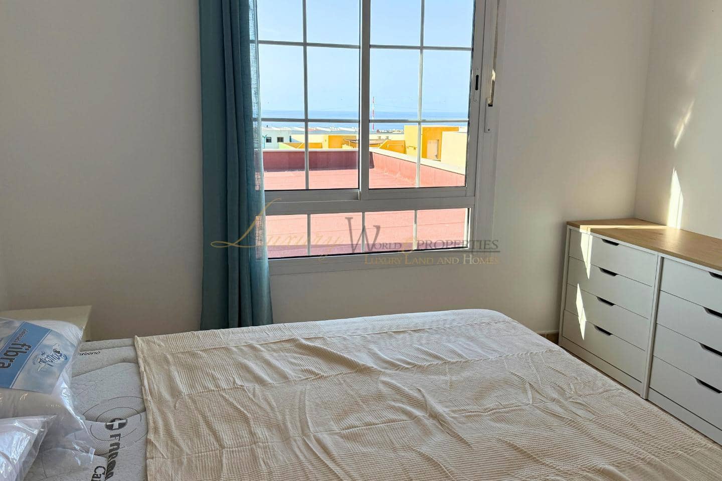 4 sovrum Villa till salu i Llano del Camello med garage - 449 000 € (Ref: 10029730)