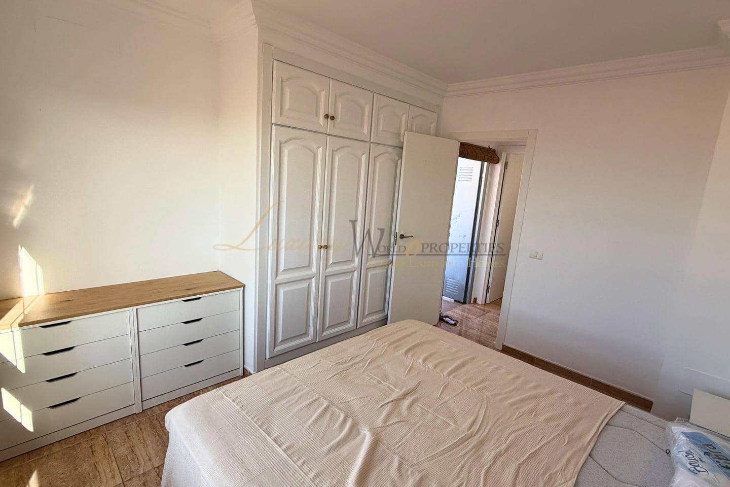 4 sovrum Villa till salu i Llano del Camello med garage - 449 000 € (Ref: 10029730)