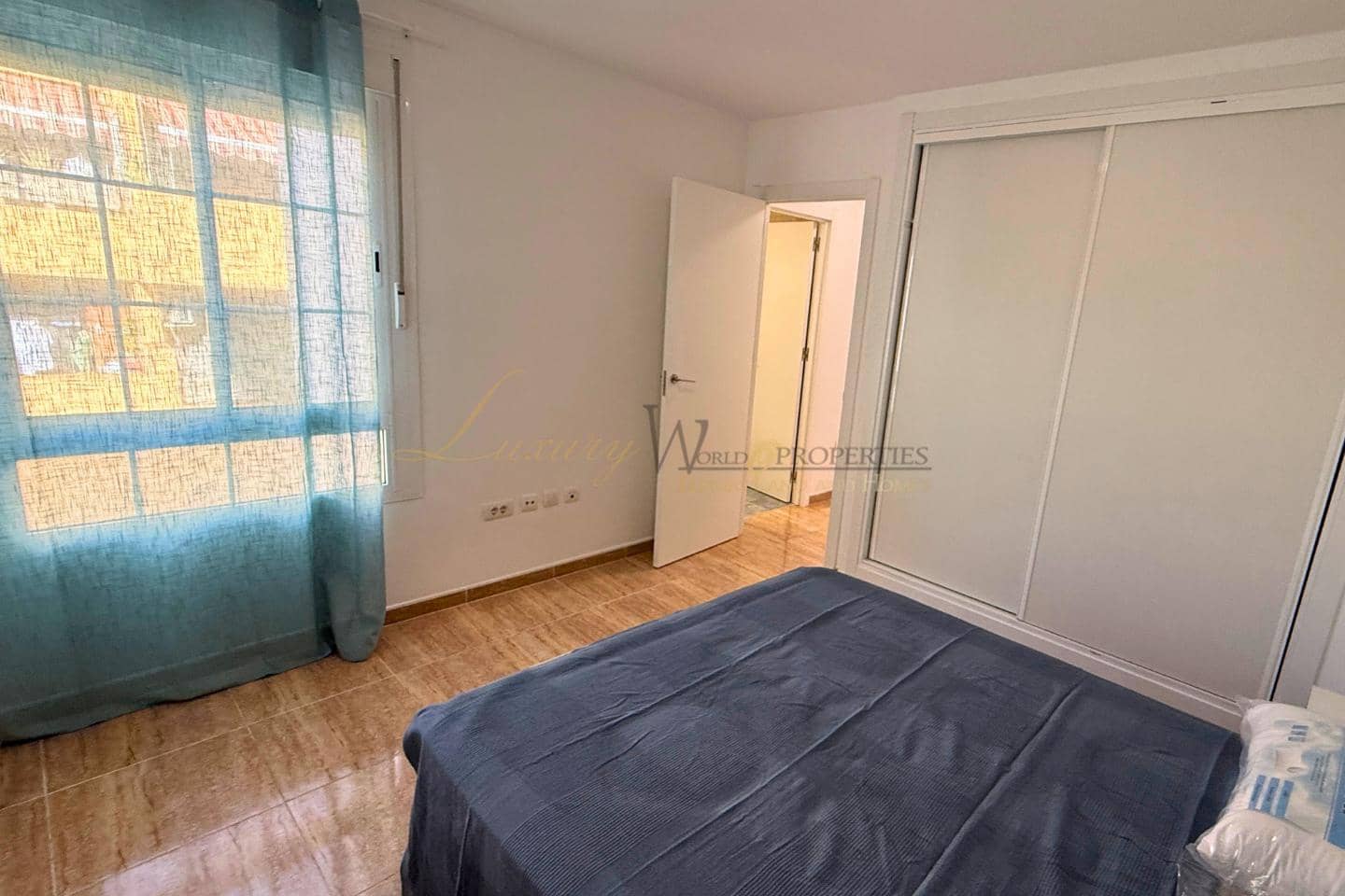 4 sovrum Villa till salu i Llano del Camello med garage - 449 000 € (Ref: 10029730)