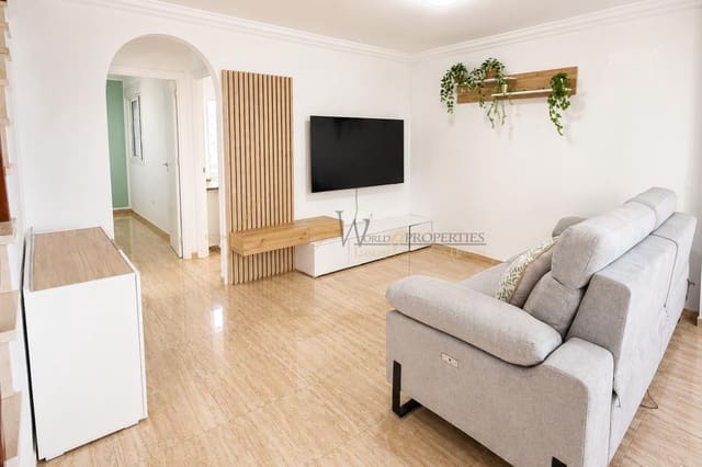 4 sovrum Villa till salu i Llano del Camello, San Miguel de Abona med garage - 449 000 € (Ref: 10029730)