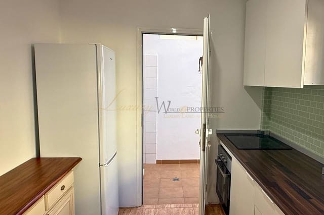 4 sovrum Villa till salu i Llano del Camello, San Miguel de Abona med garage - 449 000 € (Ref: 10029730)