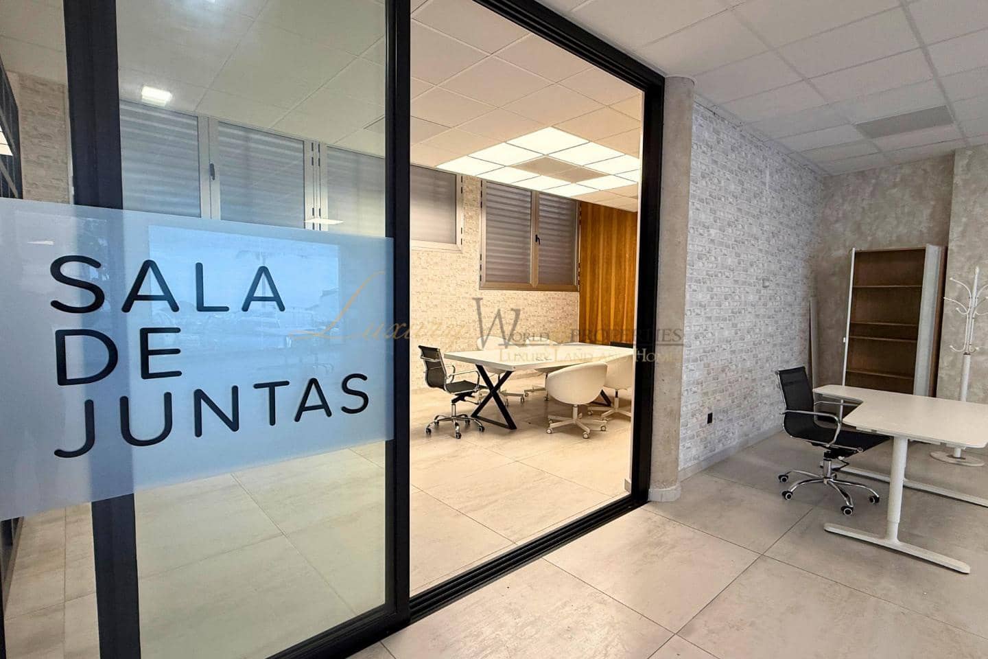4 camera da letto Azienda in vendita in Valle de San Lorenzo - 449.000 € (Rif: 10031157)