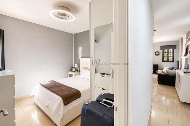 2 camera da letto Appartamento in vendita in Costa del Silencio, Arona con piscina garage - 269.000 € (Rif: 10032478)