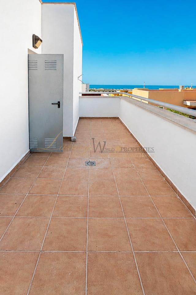 4 soveværelse Villa til leje i Llano del Camello med garage - € 2.700 (Ref: 10039970)
