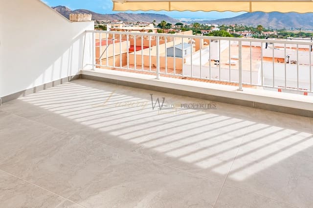2 quarto Apartamento para arrendar em Chayofa, Arona com piscina garagem - 1 500 € (Ref: 10059985)
