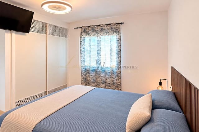 2 quarto Apartamento para arrendar em Chayofa, Arona com piscina garagem - 1 500 € (Ref: 10059985)