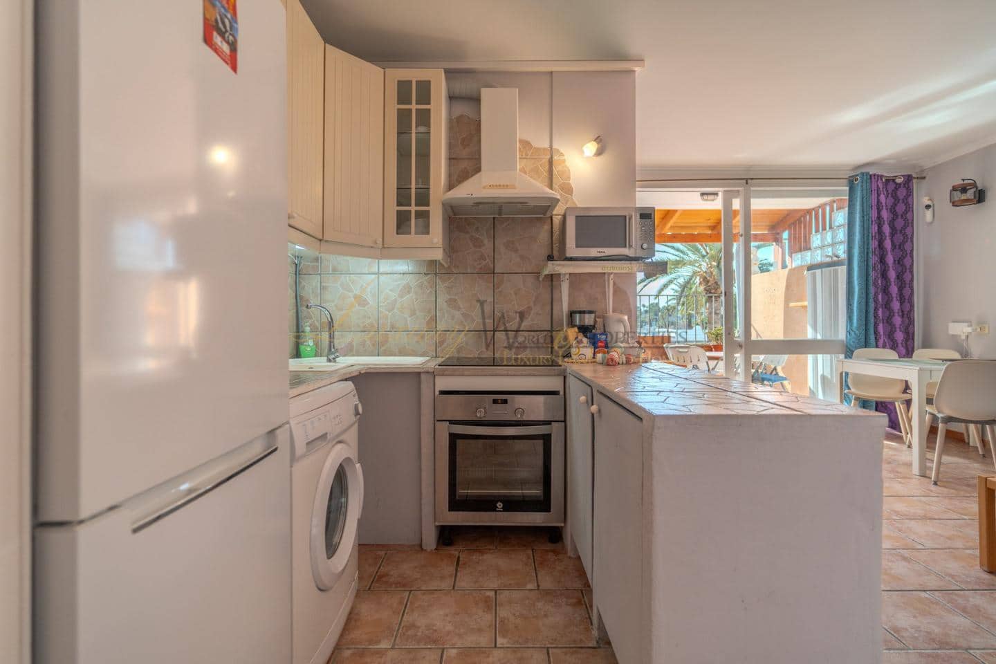 1 chambre Appartement à vendre à Costa del Silencio avec piscine garage - 219 000 € (Ref: 10091437)