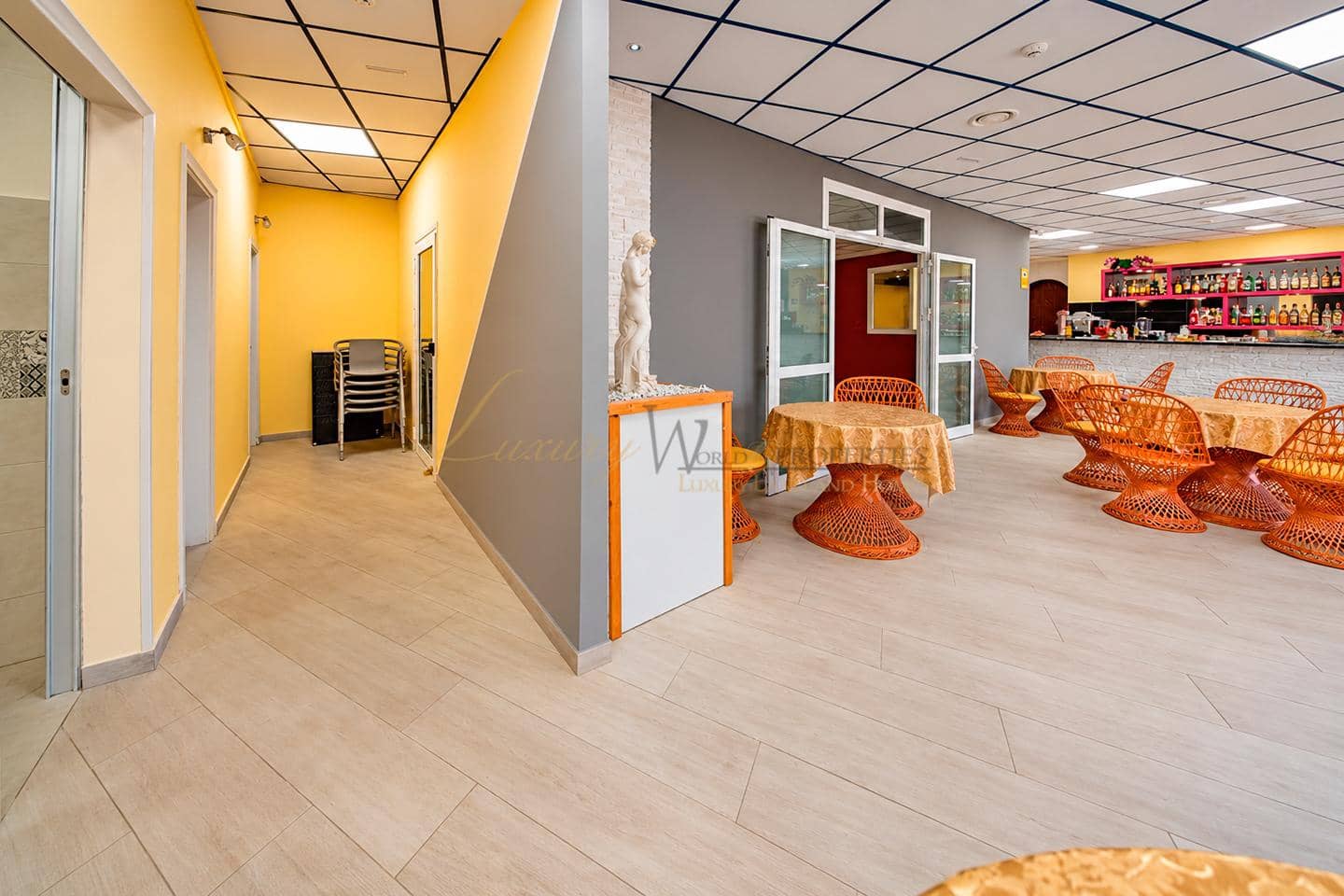 2 soverom Bedrift til leie i Costa del Silencio - € 1 300 (Ref: 10098940)