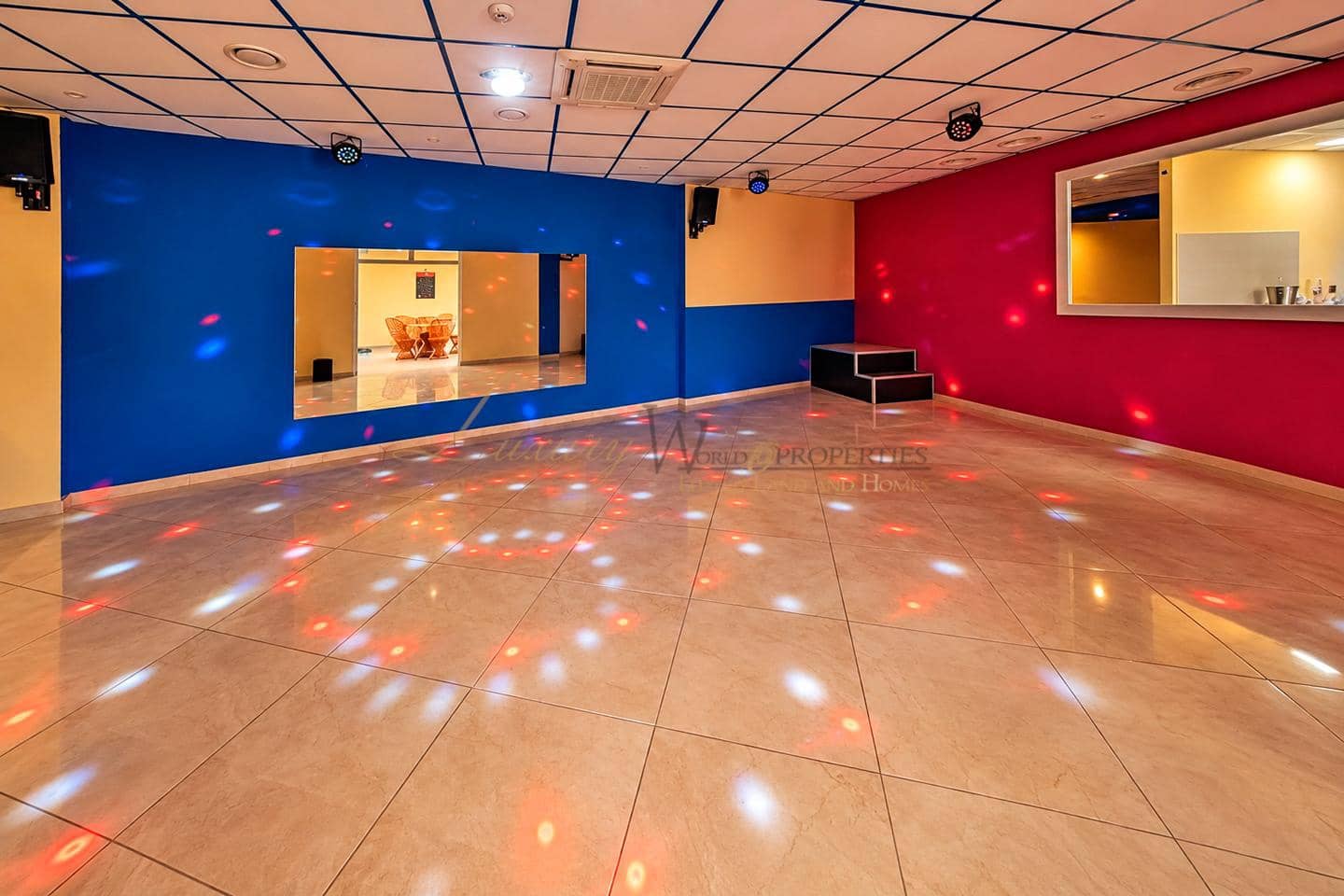2 soverom Bedrift til leie i Costa del Silencio - € 1 300 (Ref: 10098940)