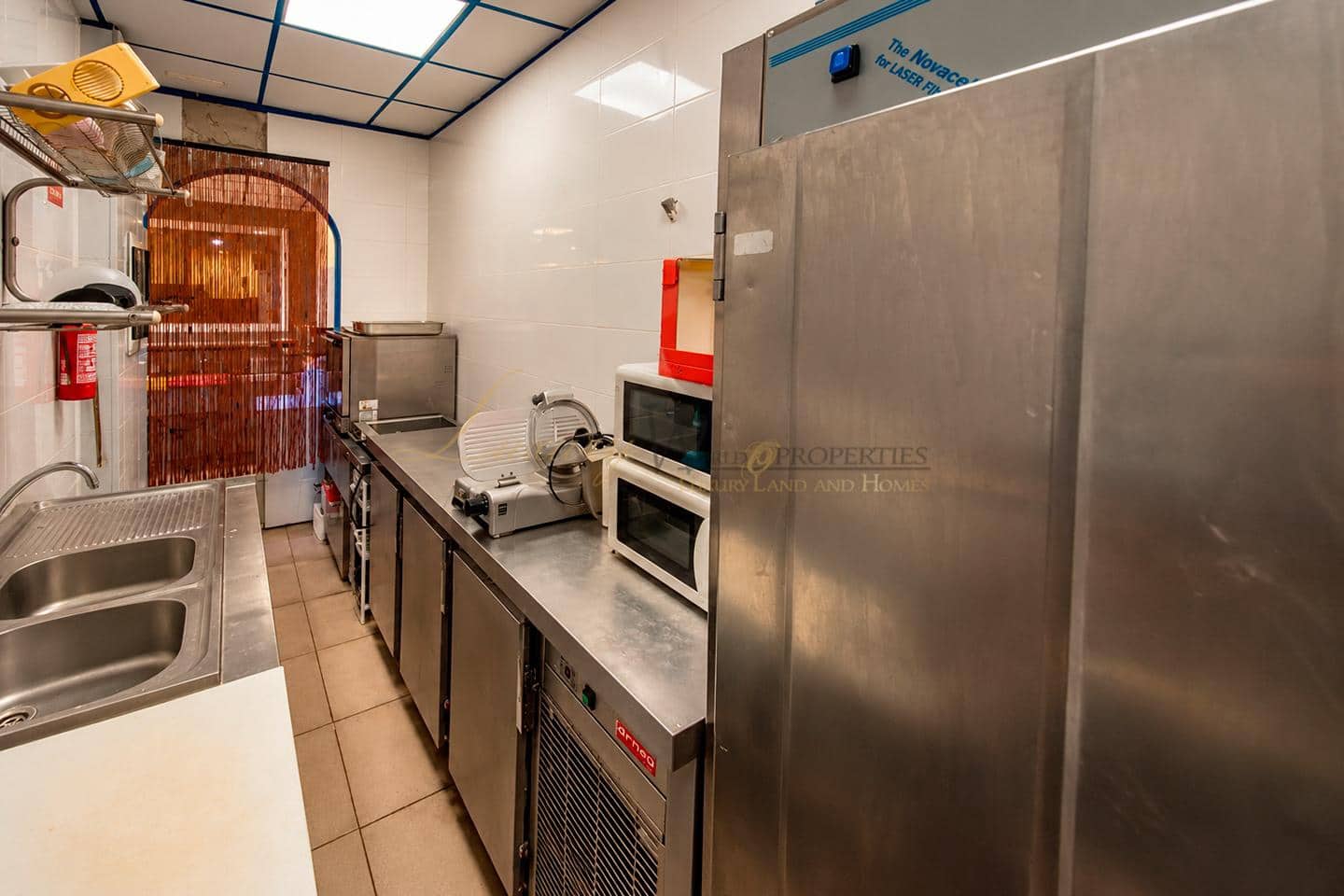 2 soverom Bedrift til leie i Costa del Silencio - € 1 300 (Ref: 10098940)