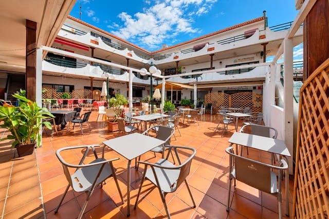 2 slaapkamer Bedrijf te huur in Costa del Silencio, Arona - € 1.300 (Ref: 10098940)