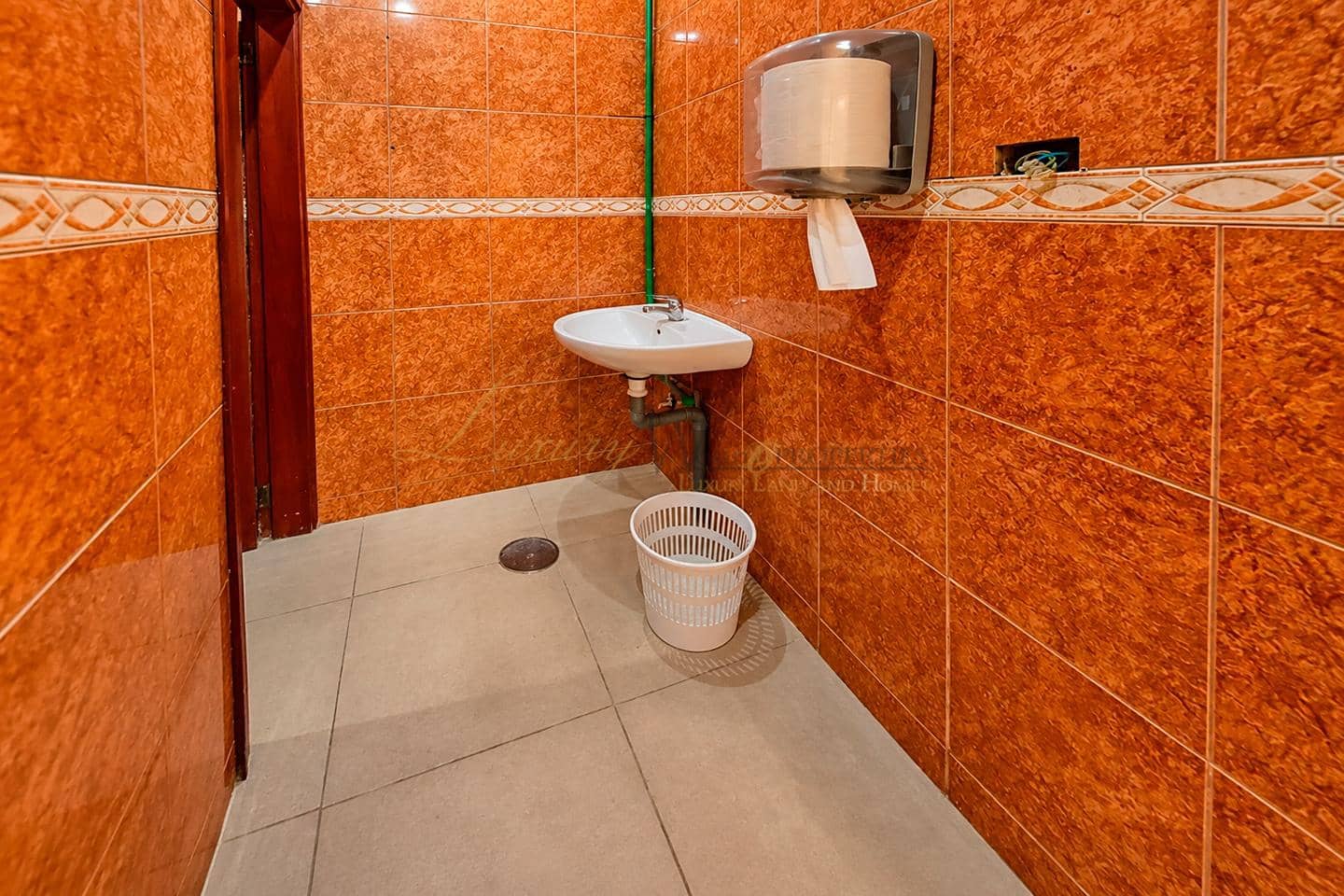 2 soverom Bedrift til leie i Costa del Silencio - € 1 300 (Ref: 10098940)