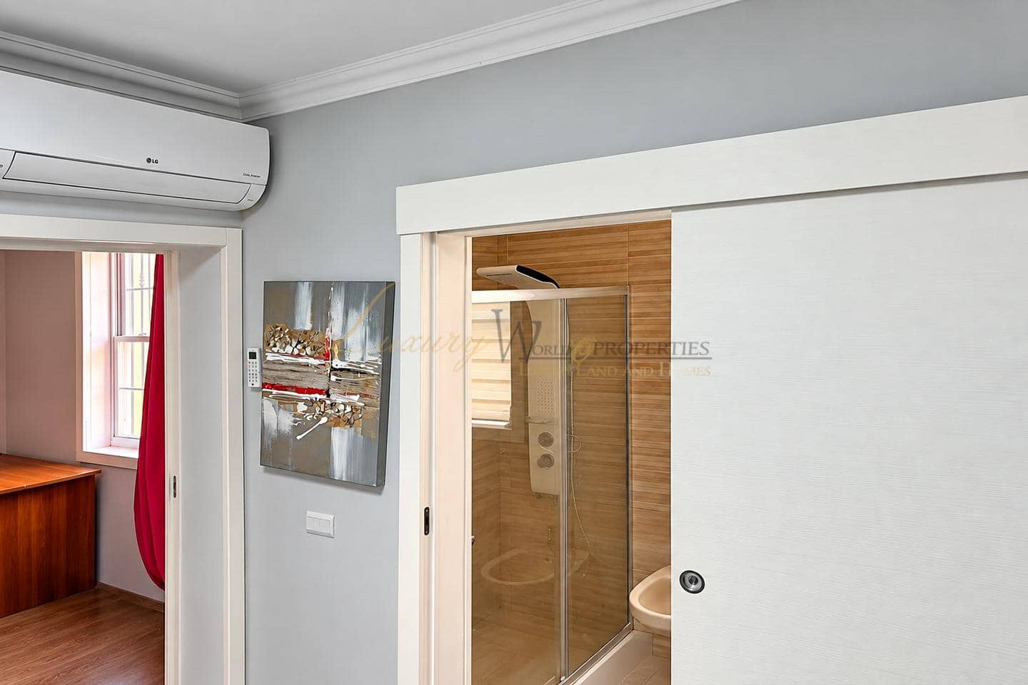 4 bedroom Villa for sale in Las Rosas (Las Galletas) with garage - € 439,000 (Ref: 10112116)
