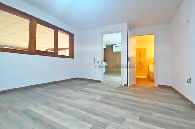 1 makuuhuone Asunto myytävänä paikassa Torviscas Bajo, Adeje mukana uima-altaan - 230 000 € (Ref: 10120530)