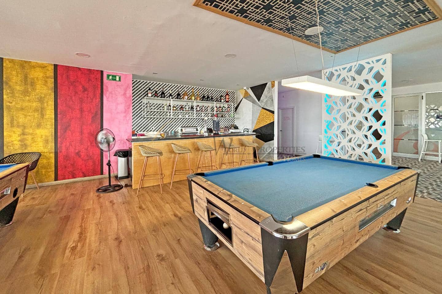 1 sypialnia Biznes do wynajęcia w Los Cristianos - 3 740 € (Ref: 10160512)