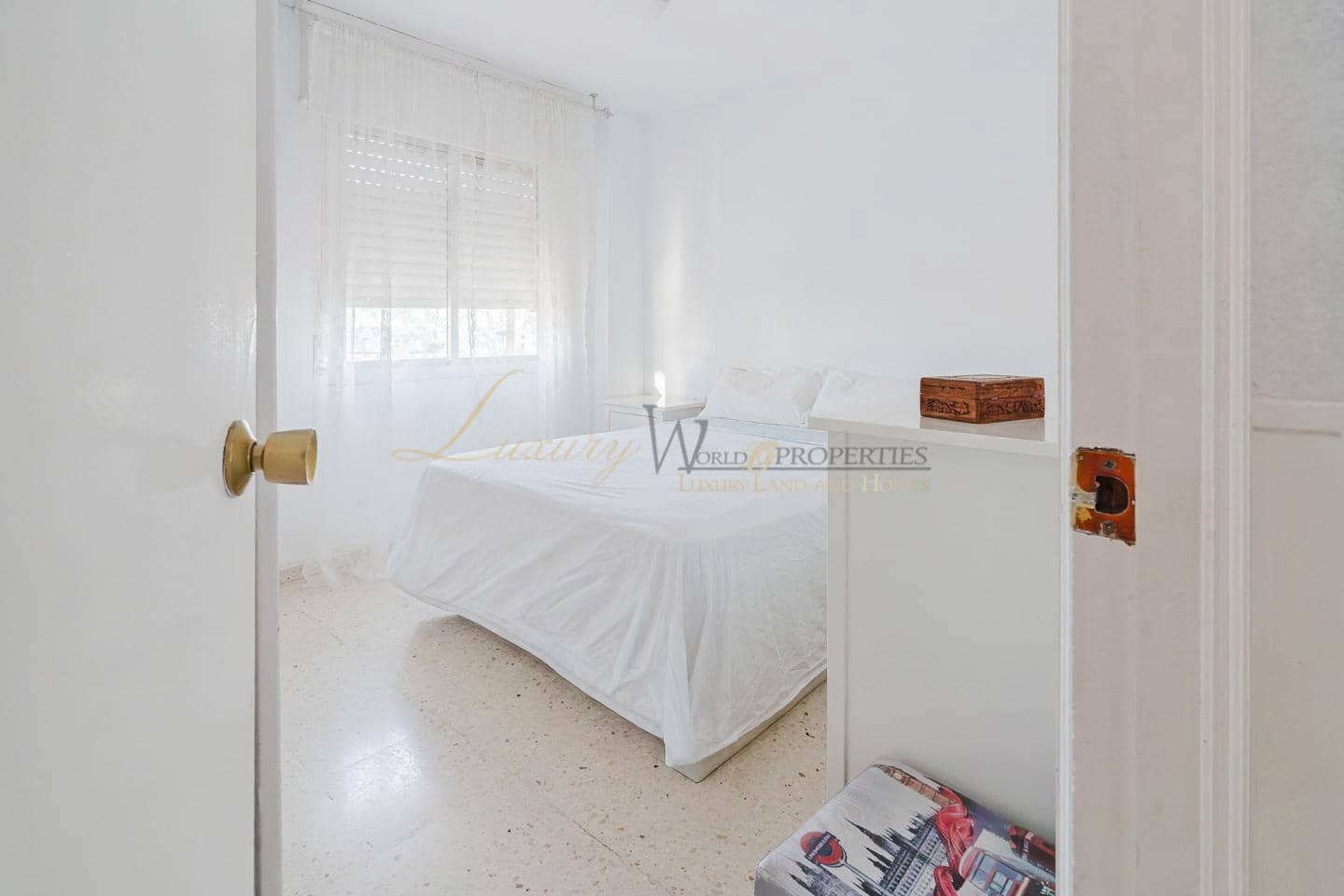 3 bedroom Flat for sale in Costa Adeje with pool garage - € 485,000 (Ref: 10167431)