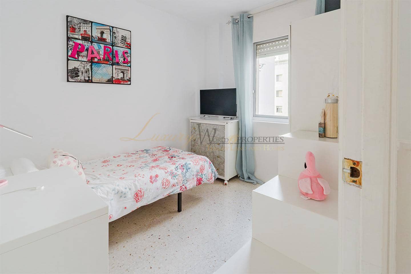 3 bedroom Flat for sale in Costa Adeje with pool garage - € 485,000 (Ref: 10167431)