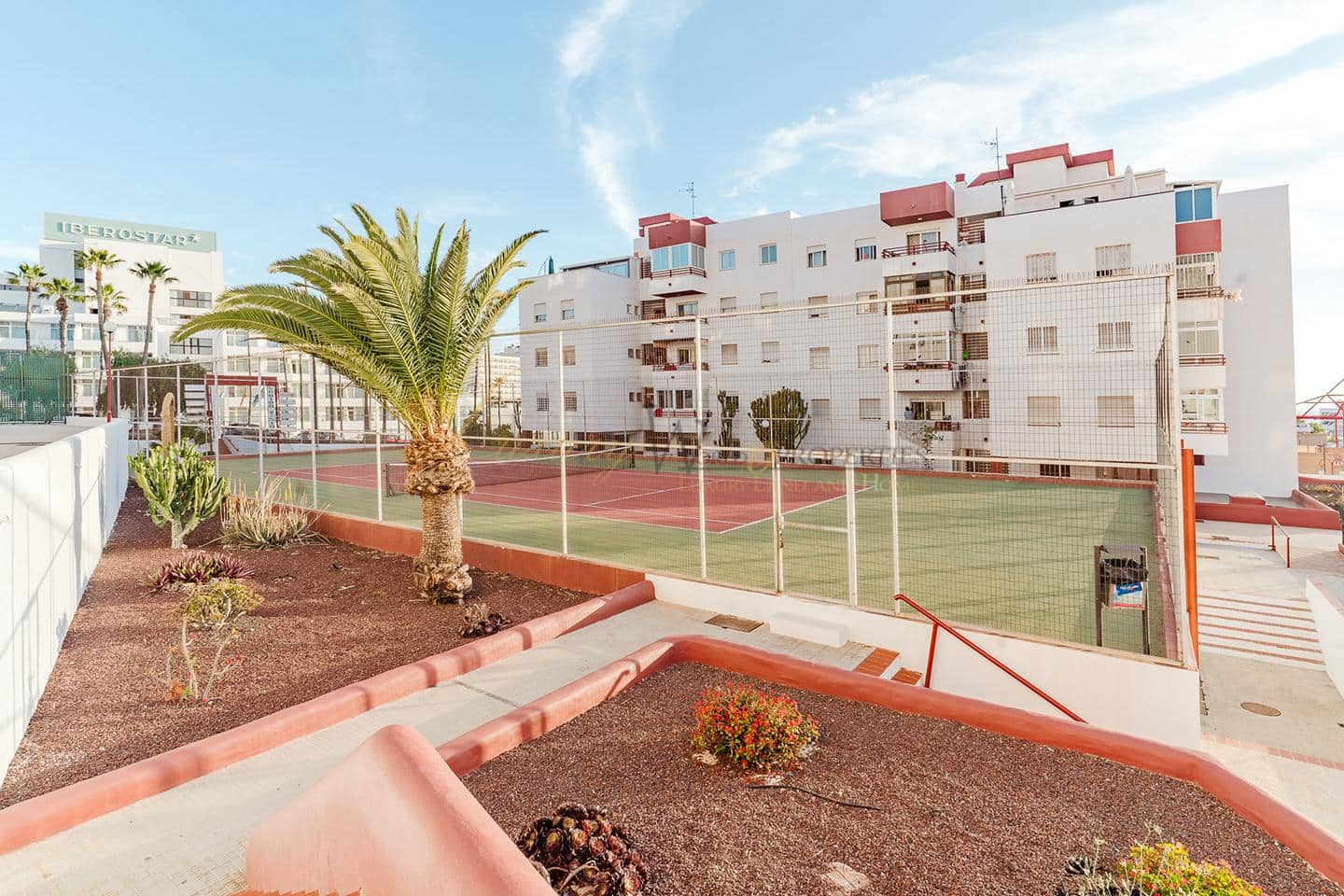 3 bedroom Flat for sale in Costa Adeje with pool garage - € 485,000 (Ref: 10167431)