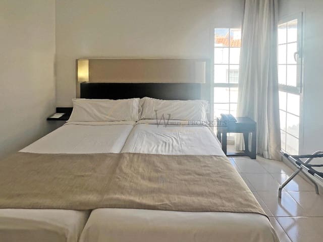 1 Zimmer Wohnung zu verkaufen in Playa Fañabe, Adeje mit Pool - 255.000 € (Ref: 10177594)