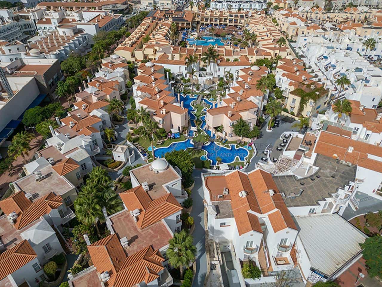1 Zimmer Wohnung zu verkaufen in Costa Adeje mit Pool - 255.000 € (Ref: 10177594)