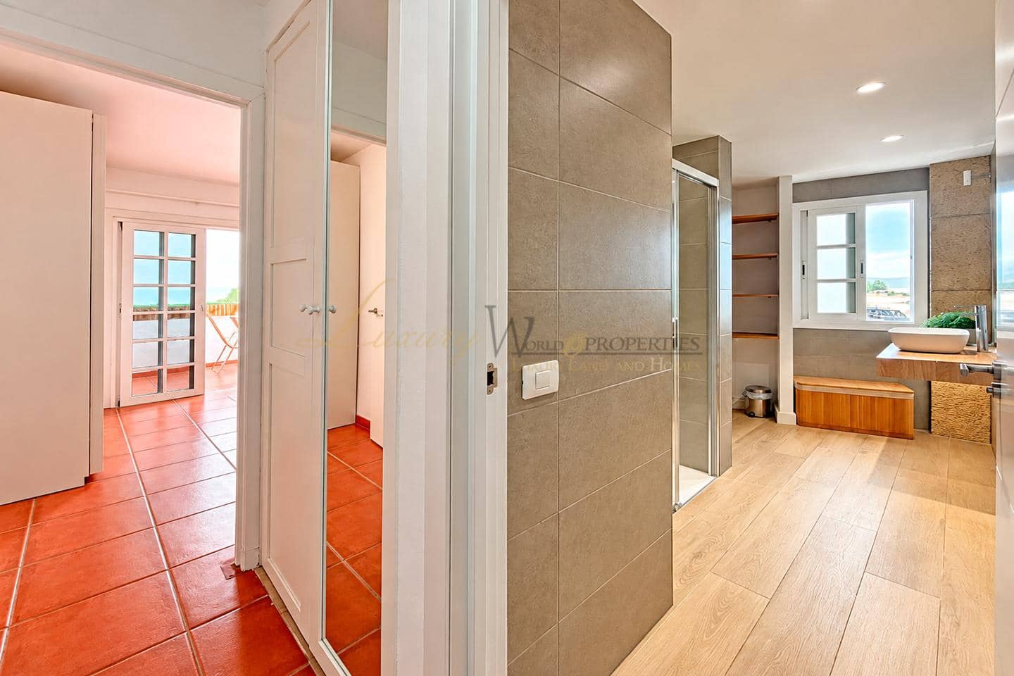 1 soverom Leilighet til salgs i Adeje med svømmebasseng - € 240 000 (Ref: 10186215)