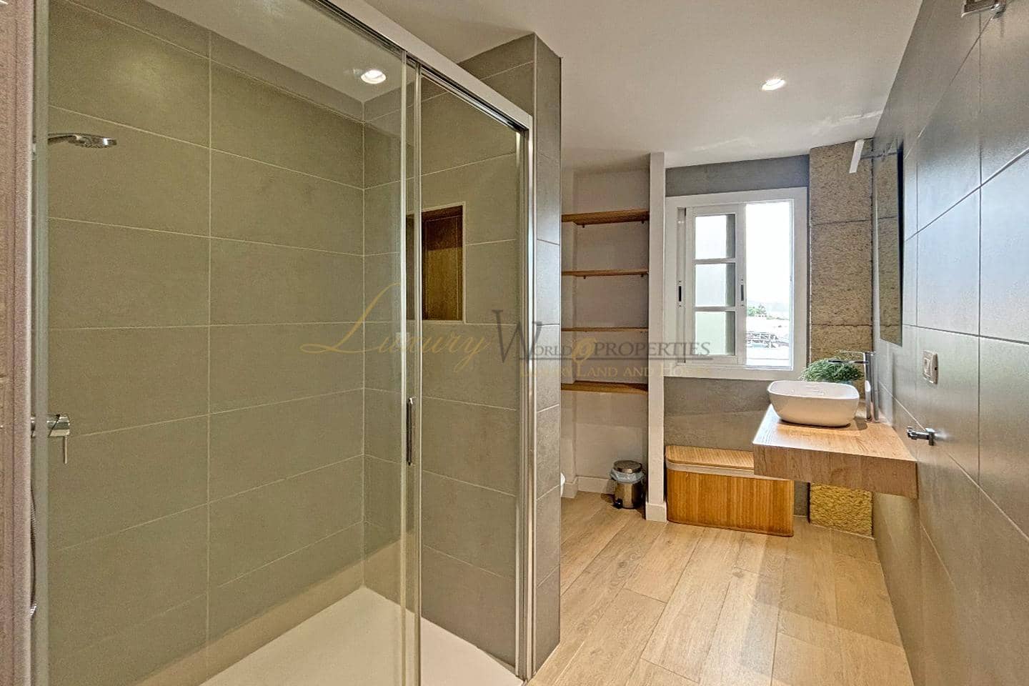 1 soverom Leilighet til salgs i Adeje med svømmebasseng - € 240 000 (Ref: 10186215)