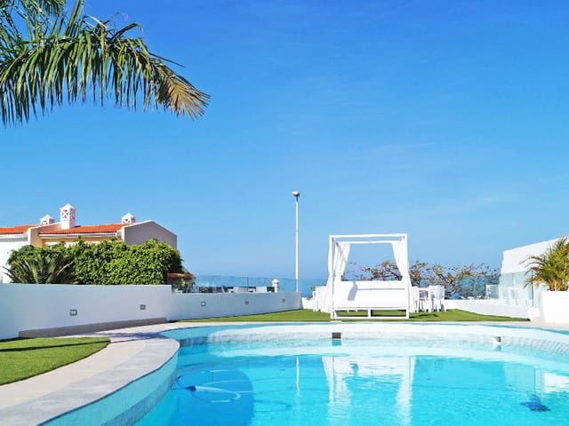 8 Zimmer Villa zu verkaufen in Playa de Fañabé Alto, Adeje mit Pool Garage - 2.550.000 € (Ref: 5733880)