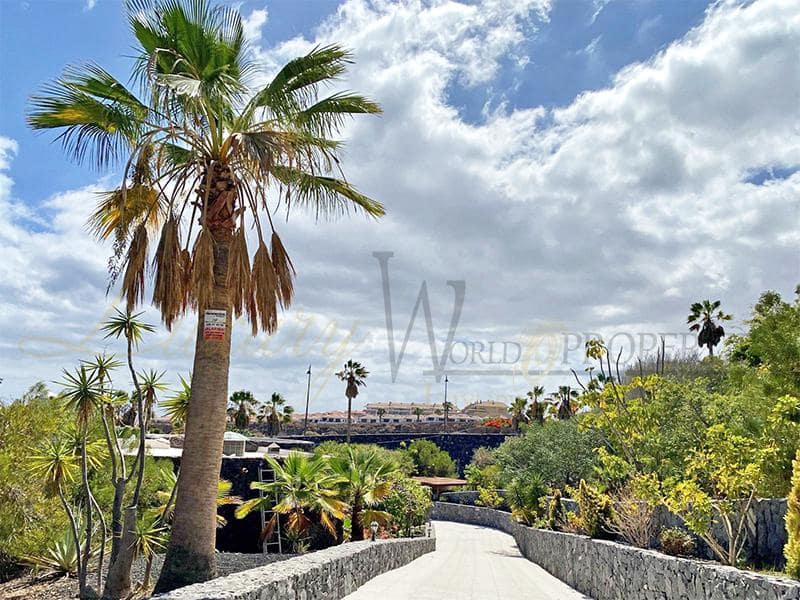 3 bedroom Villa for sale in Amarilla Golf with pool garage - € 2,970,000 (Ref: 5976644)