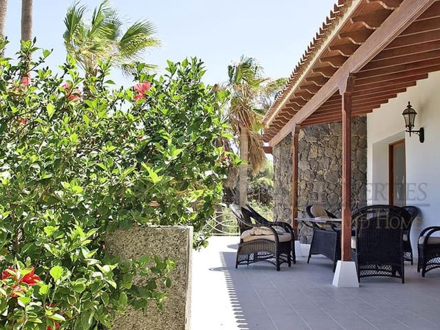 3 Zimmer Villa zu verkaufen in Amarilla Golf, San Miguel de Abona mit Pool Garage - 2.970.000 € (Ref: 5976644)