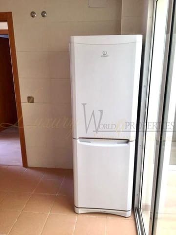 4 chambre Villa/Maison à vendre à Playa de Fañabé Alto, Adeje avec piscine garage - 549 000 € (Ref: 6328742)