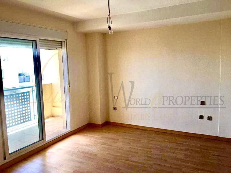 4 chambre Villa/Maison à vendre à Costa Adeje avec piscine garage - 549 000 € (Ref: 6328742)