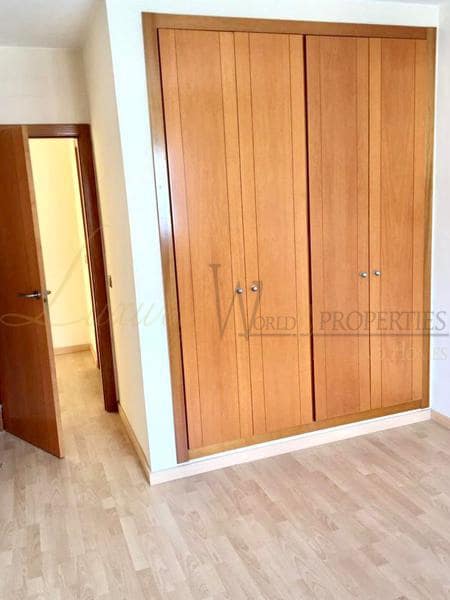 4 chambre Villa/Maison à vendre à Costa Adeje avec piscine garage - 549 000 € (Ref: 6328742)