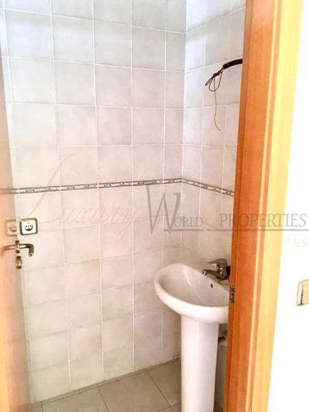 4 chambre Villa/Maison à vendre à Costa Adeje avec piscine garage - 549 000 € (Ref: 6328742)