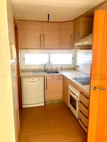 4 chambre Villa/Maison à vendre à Playa de Fañabé Alto, Adeje avec piscine garage - 549 000 € (Ref: 6328742)