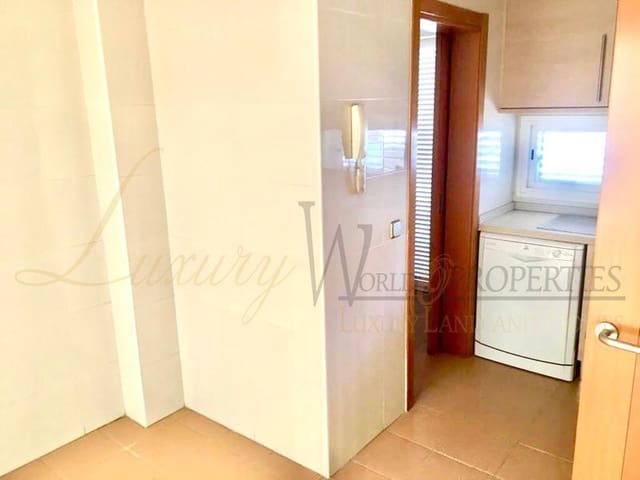 4 camera da letto Villa in vendita in Playa de Fañabé Alto, Adeje con piscina garage - 665.000 € (Rif: 6328742)