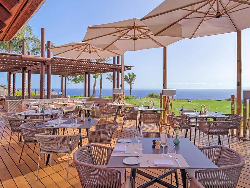 3 bedroom Flat for sale in Guia de Isora with pool garage - € 1,333,000 (Ref: 6944097)